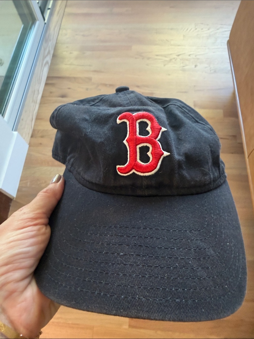 New Era Boston Red Sox Women’s 9TWENTY Black Adjustable Baseball Hat